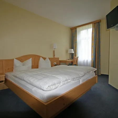 Garni Lindenmuehle باد نوينهار اهرفيل